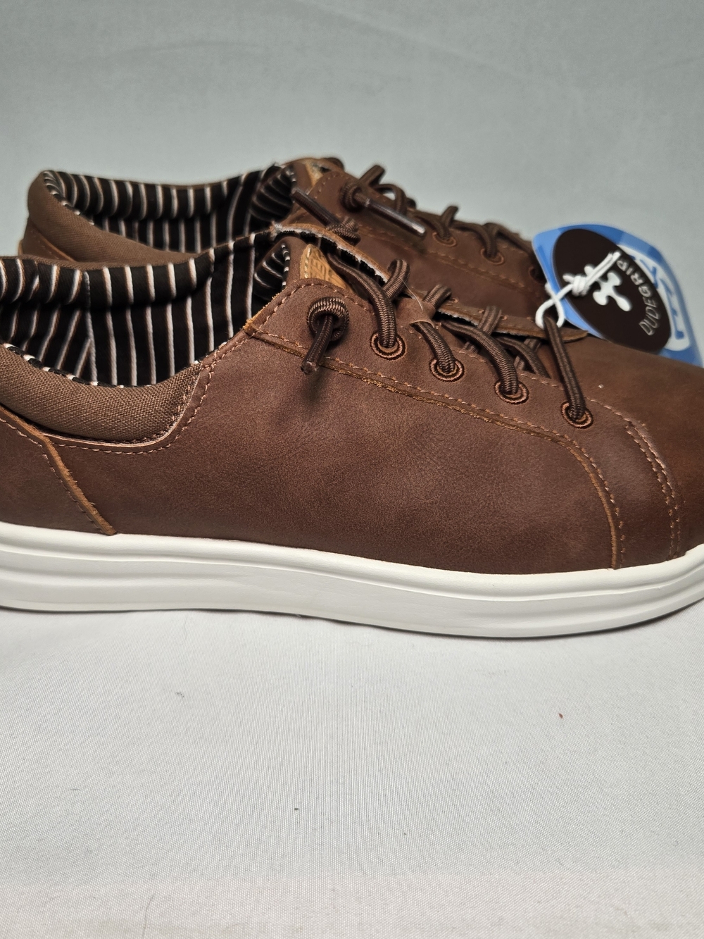 NWT Hey Dude Paul Pro Y Classic Cognac Youth Size J4 Classic